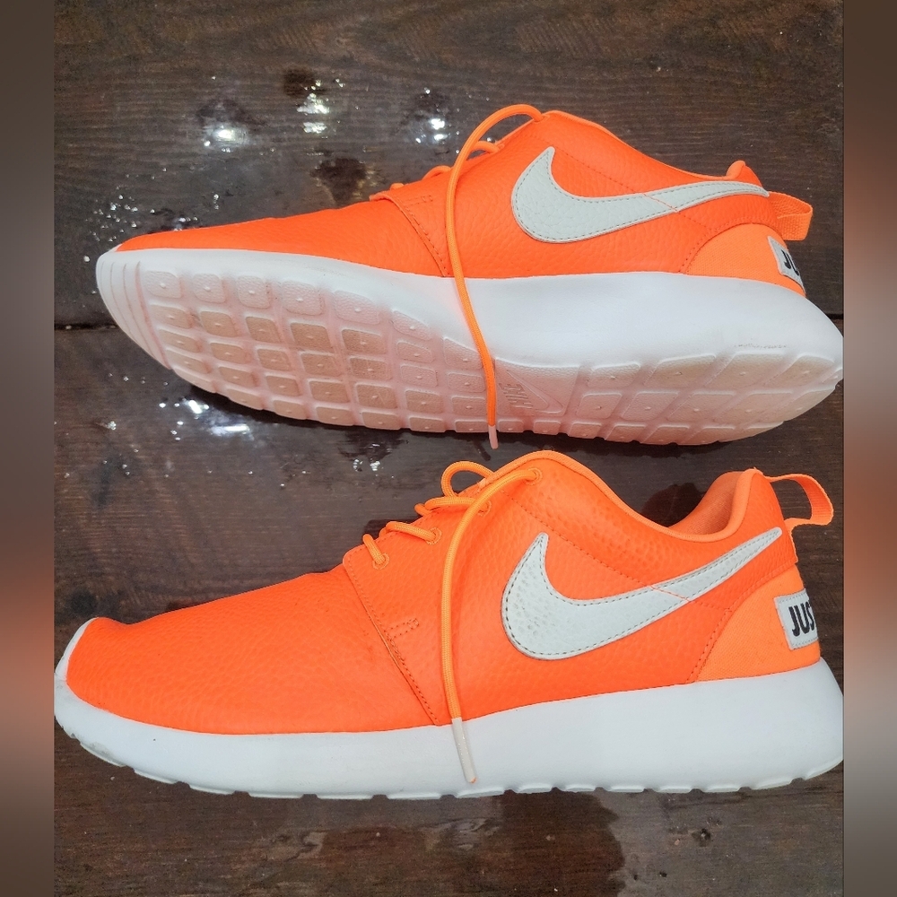 👸👟 Nike Women's 11.5 Roshe One 833928-800 - Picture 4 of 13